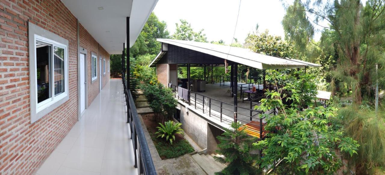Live In Leaf Koh Tao Hostel Exterior photo